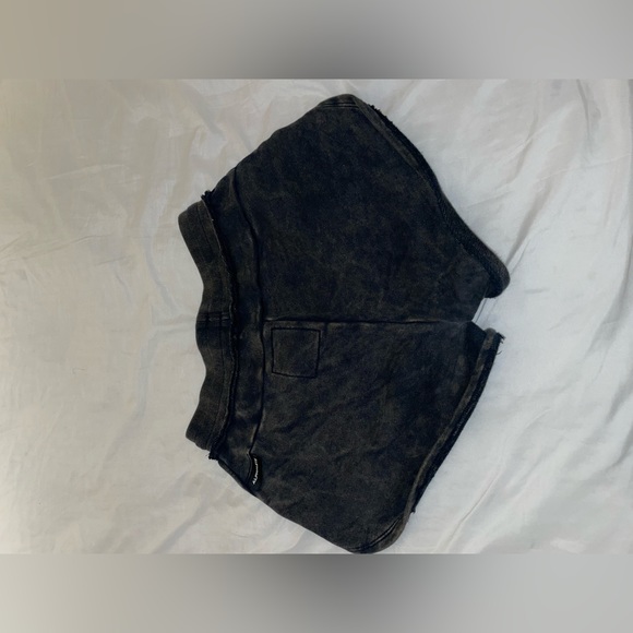 Alphalete very terry relaxed shorts - Picture 15 of 15